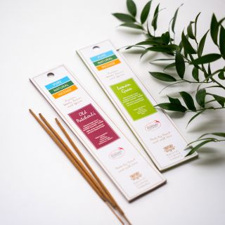 Chladné dny volají po maximálně hřejivé atmosféře domova a interiérů.🙂 Posilněte ji na vlně vůní VONNÝCH TYČINEK od...