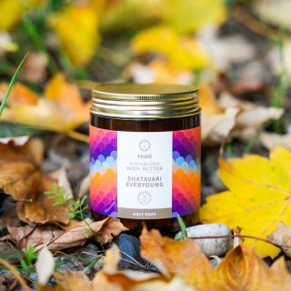 KHADI ELIXÍROVÉ MÁSLO SHATAVARI EVERYOUNG je opět tu!🙂 Khadi má ve své škále hned dva anti-aging produkty Shatavari...