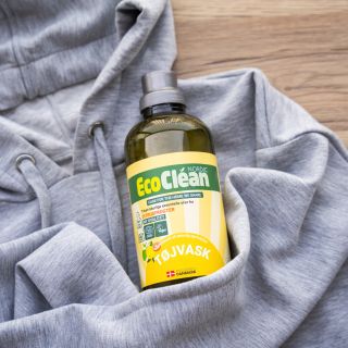 V chladných dnech saháme po mikinách a dalších hřejivých vrstvách, které nám dávají komfort před zimou.🙂 Tyto oděvy si...